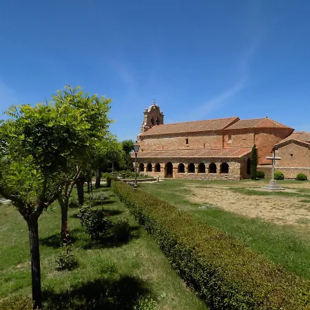 Eras 1 Y 2 Holiday home Santa Maria de Riaza